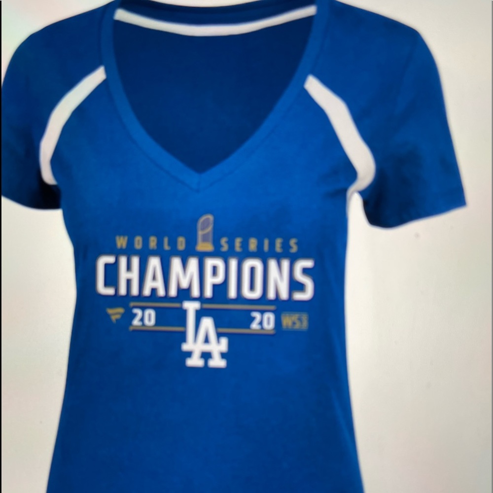 Dodgers tee  2020 World Series champions .